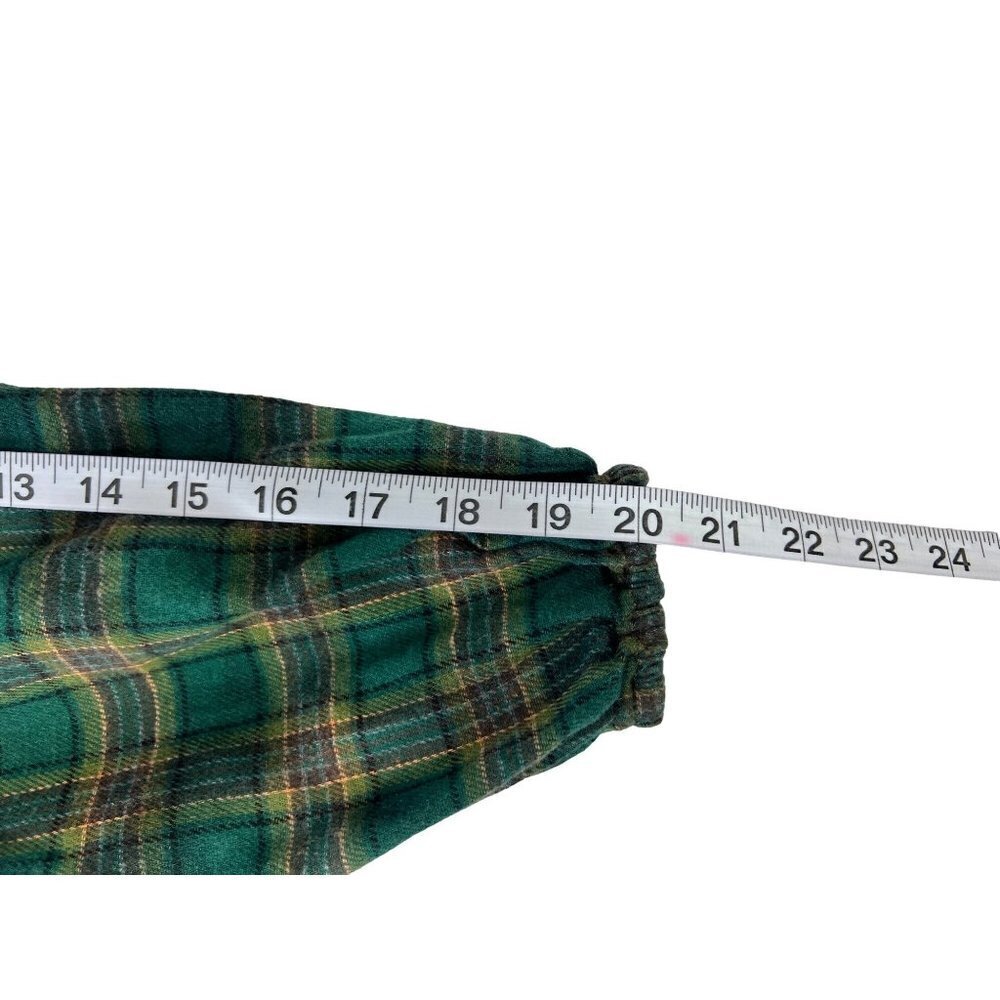 Chelsea & Violet Women's Green Plaid Flare Crop Top - Picture 5 of 7